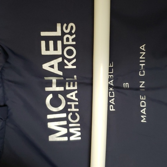 Michael Michael Kors navy blue packable puffer jacket, women's size small - Picture 10 of 11